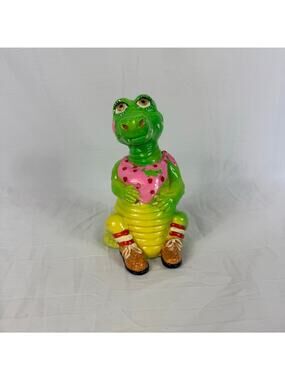 Vintage 1983 Small World Imports Alligator Bank Figurine Coin Bank